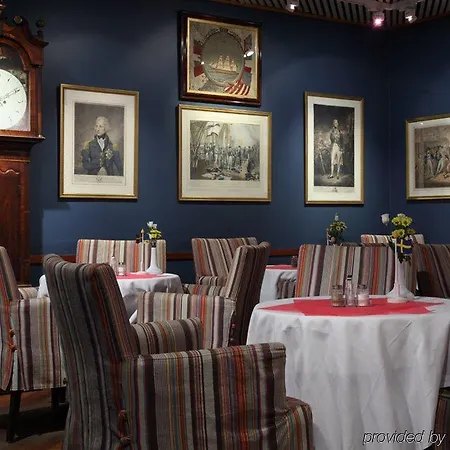 Lord Nelson Hotel 